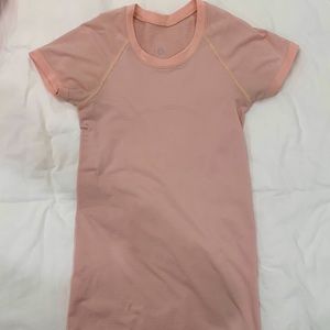 Lululemon swiftly tech pink mist ALOT MORE PINKER IN REAL LIFE size 2 RARE